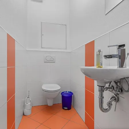 Ah Bosakova Elegant Апартаменты Братислава