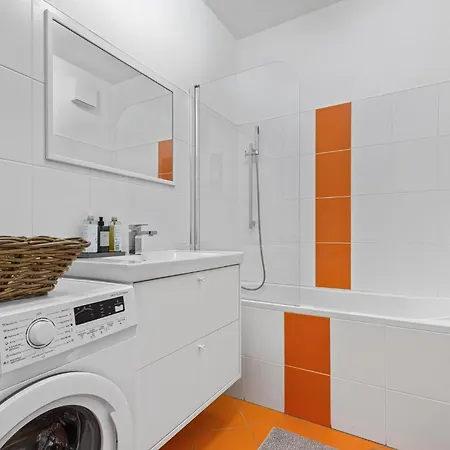 Ah Bosakova Elegant Apartment