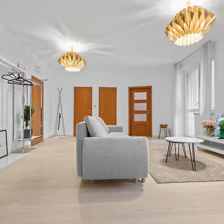 דירה Ah Bosakova Elegant